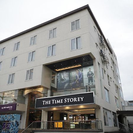 The Atithi Niwas Hotel Indore Esterno foto